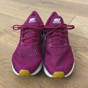 Nike Air Womens Zoom Pegasus 35